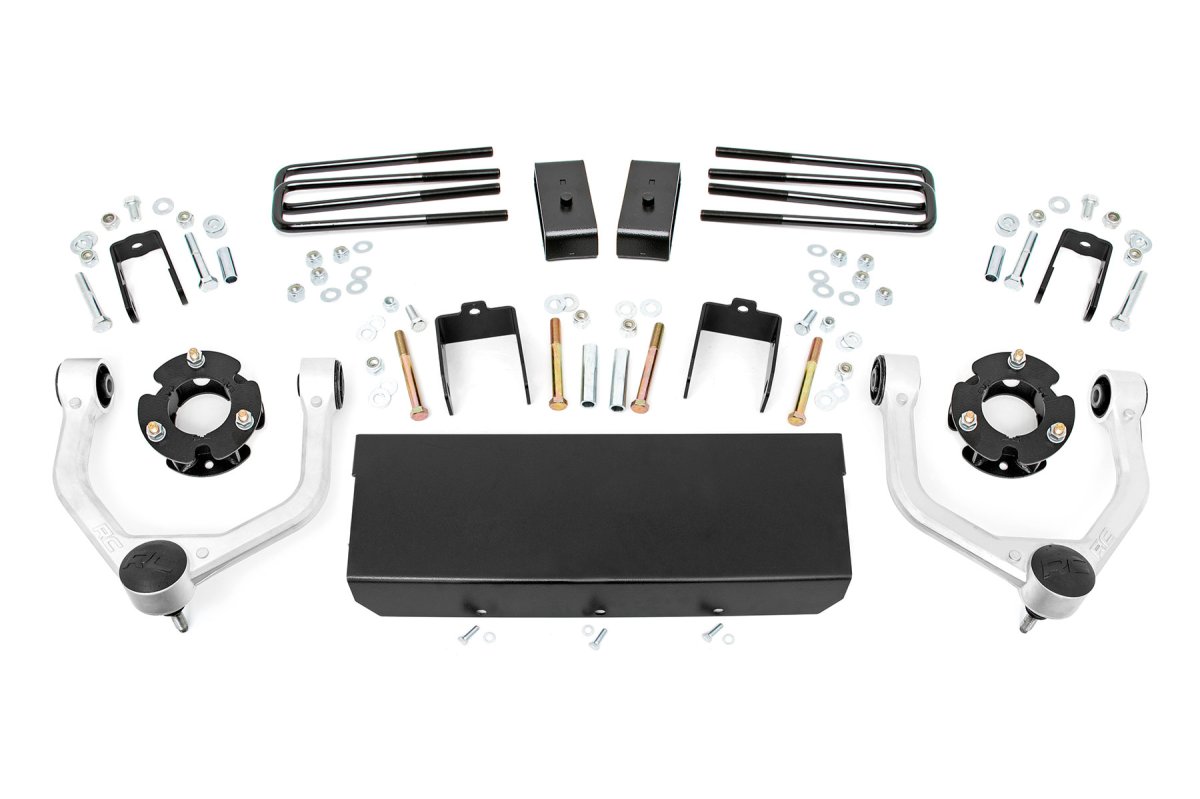 Nissan Titan XD Suspension Lift Kit - Rough Country - 3 Inch Bolt-On - '16-'19